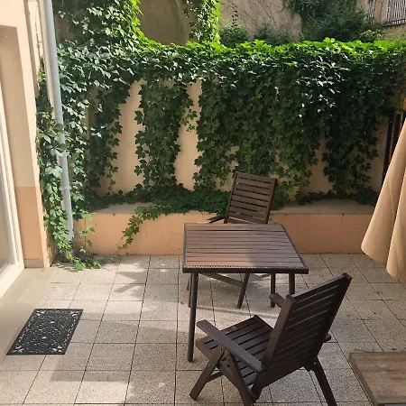 Apartman Riverside City Centre Design